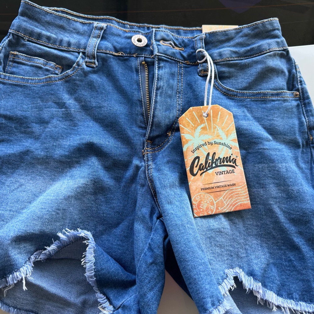 Juniors California Vintage shorts